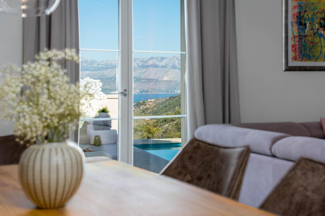 New Villa Ani! Traditional And Luxurious 4-Bedroom Villa With Heated Pool And Sea Views Postira Esterno foto